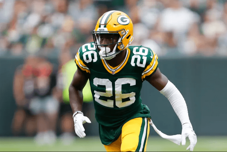 Former Packers first-round pick was released by the Jacksonville Jaguars after just 2 weeks, aiming for a return to the Packers as Jayden Reed remains injured.