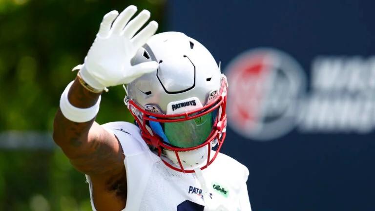 Patriots Star Stefon Diggs Receives Joyful News Ahead of Big Game Against Steelers