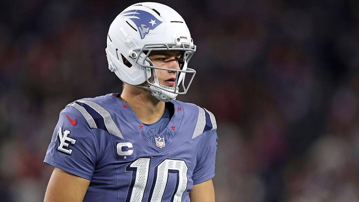 After 27-14 Win, Drake Maye Shocks Everyone By Doing the Unthinkable to Despondent Jets Rookie AD Mitchell on the Sideline