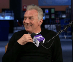 NFL Legend Joe Montana Stuns the League with Massive Praise for Patriots QB Drake Maye Live on Air After His Explosive Start to the Season: “He’s one of the five best players I’ve ever seen”